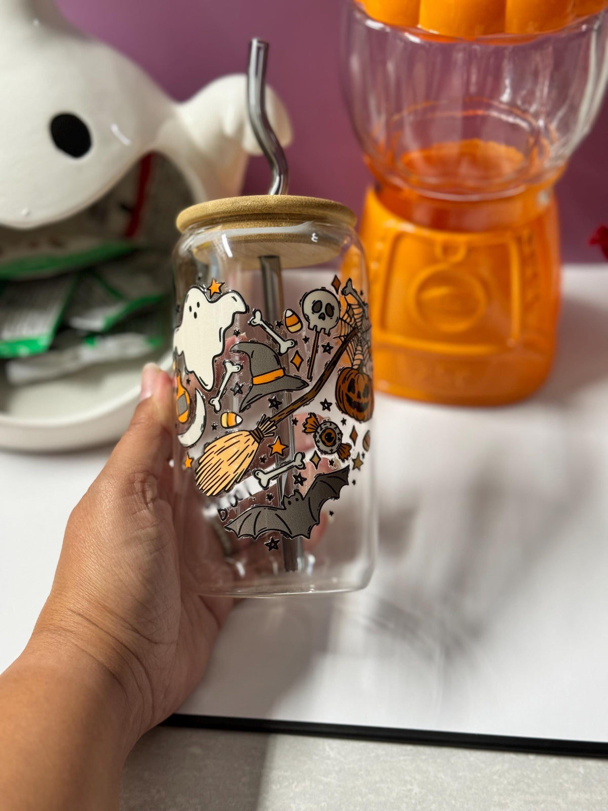 Halloween Iced Coffee Cup: Spooky Hearts Design, Bamboo Lid & Straw