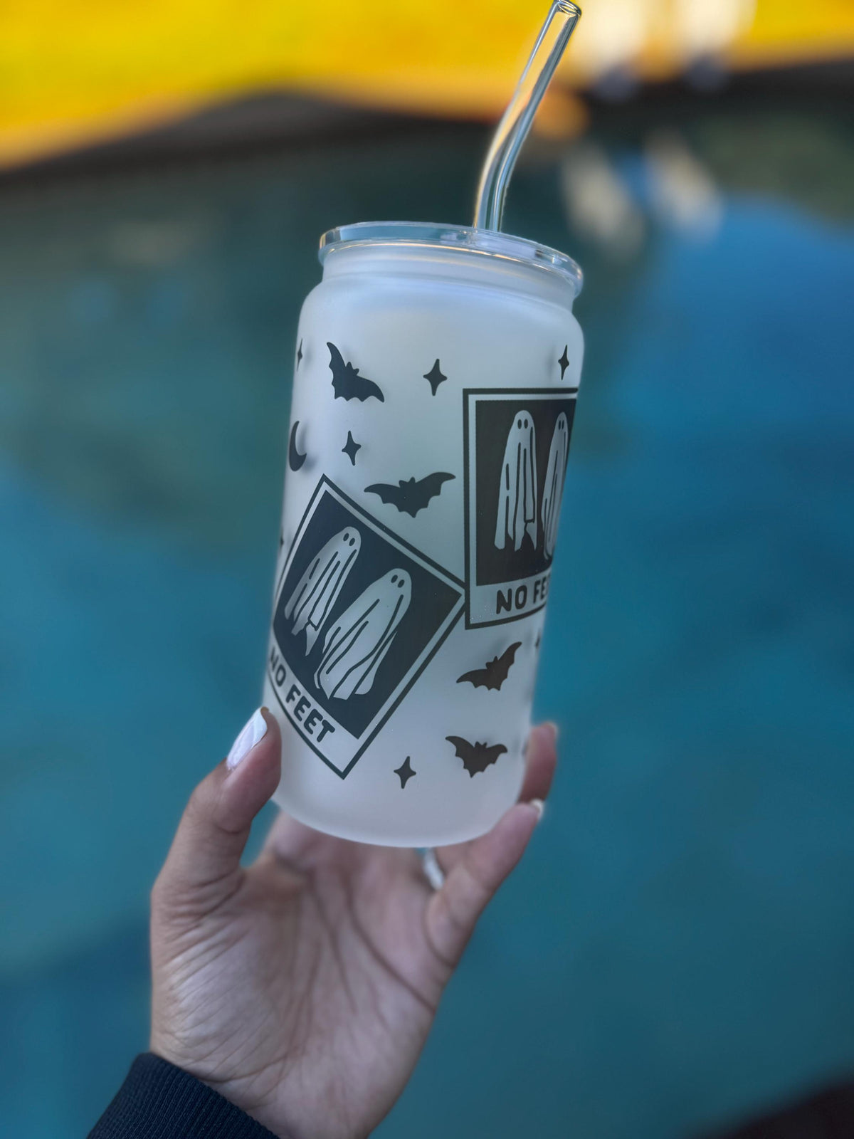 No Feet Ghost Frosted Glass Can Cup – 16oz with Lid & Straw